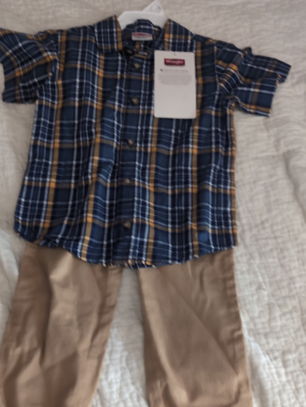 Wrangler Navy & Yellow Plaid Short-Sleeve Button-Down Shirt And Khakis